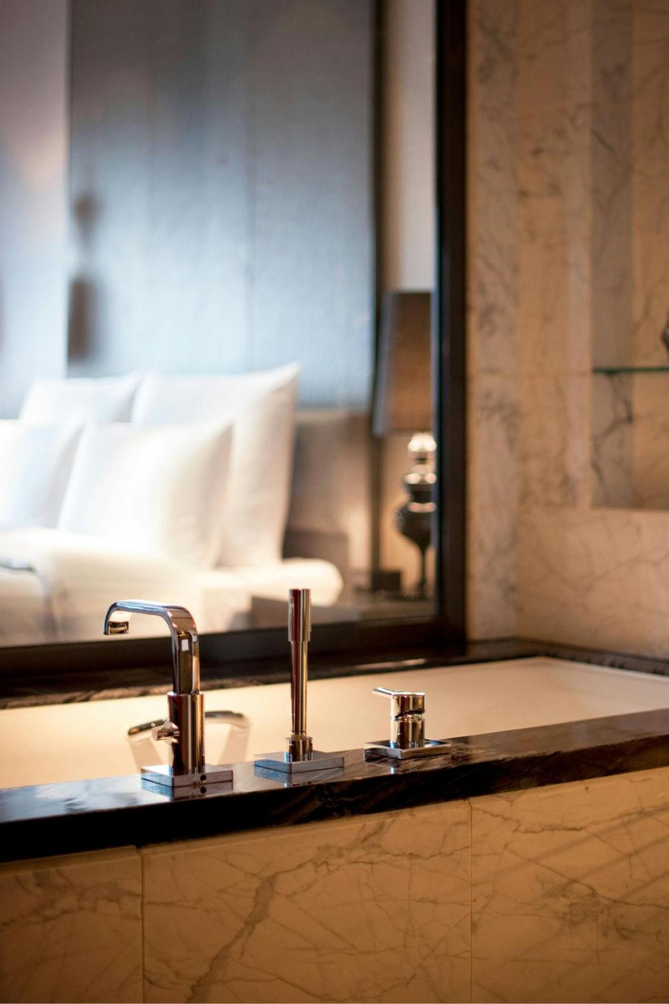 Le Meridien Chongqing Nan'An Экстерьер фото